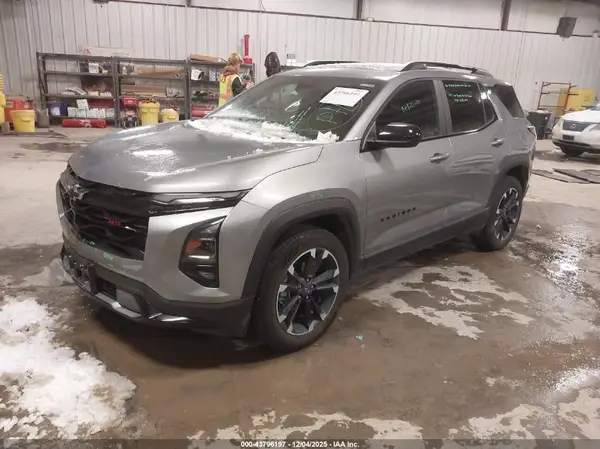 3GNAXTEG9SL218166 2025 CHEVROLET EQUINOX - Image 2