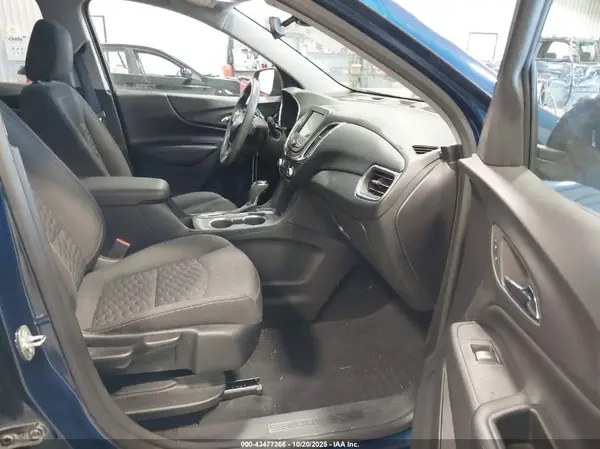 3GNAXTEGXPL246100 2023 CHEVROLET EQUINOX - Image 1