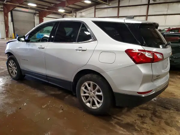 3GNAXTEV0KS600011 2019 CHEVROLET EQUINOX - Image 2