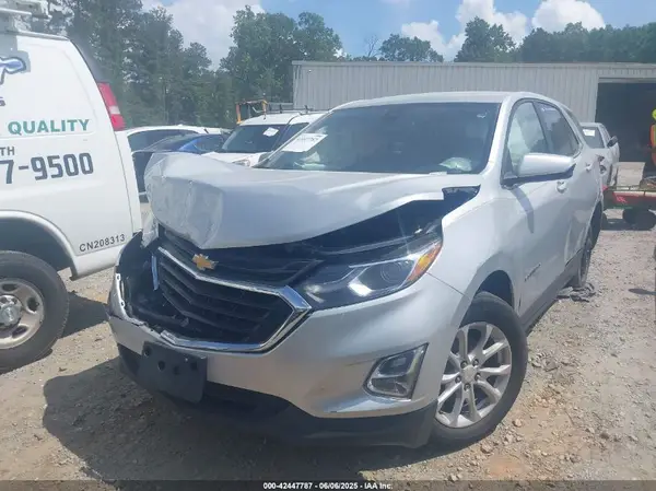 3GNAXTEV0MS135698 2021 CHEVROLET EQUINOX - Image 2