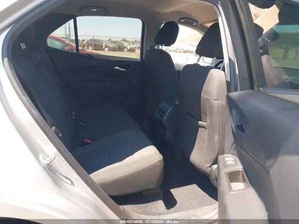 3GNAXTEV0MS160973 2021 CHEVROLET EQUINOX - Image 8