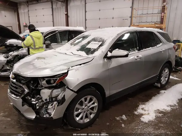 3GNAXTEV1KS627766 2019 CHEVROLET EQUINOX - Image 2