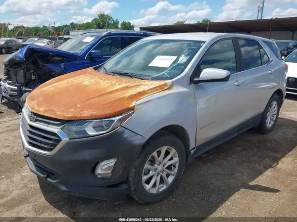 3GNAXTEV1MS131739 2021 CHEVROLET EQUINOX - Image 2