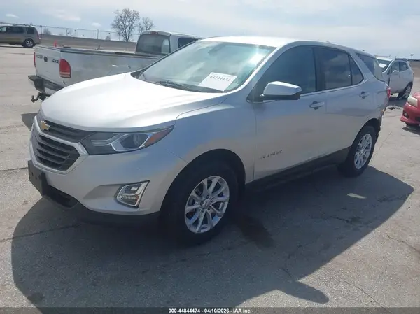3GNAXTEV1MS139517 2021 CHEVROLET EQUINOX - Image 2