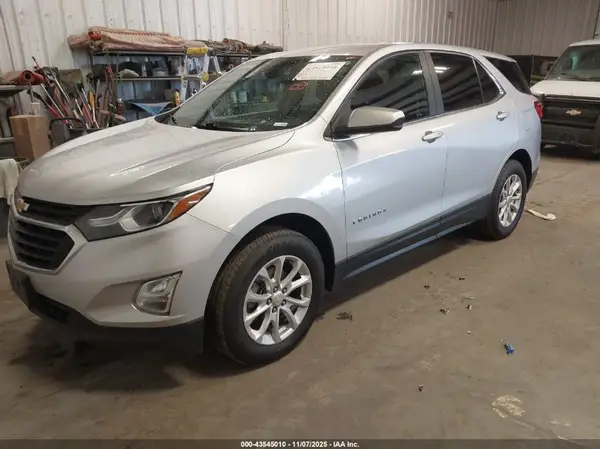 3GNAXTEV1MS161498 2021 CHEVROLET EQUINOX - Image 2