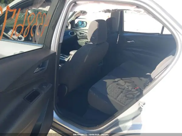 3GNAXTEV1NL134782 2022 CHEVROLET EQUINOX - Image 8