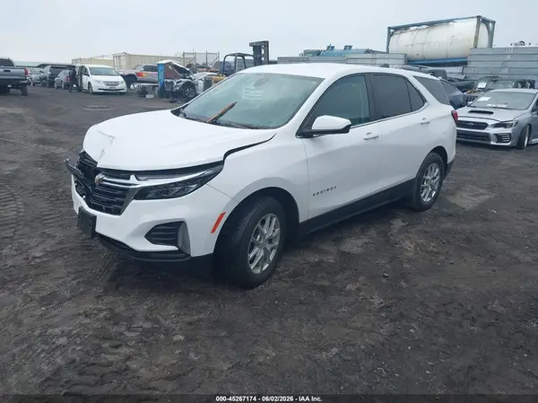 3GNAXTEV1NL141182 2022 CHEVROLET EQUINOX - Image 2
