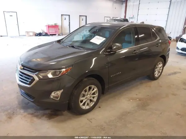 3GNAXTEV2LS552917 2020 CHEVROLET EQUINOX - Image 2