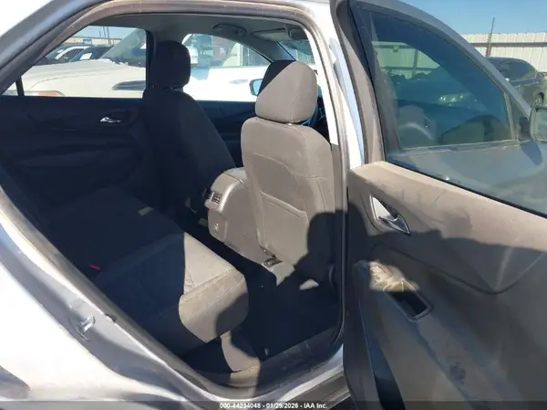 3GNAXTEV2MS158223 2021 CHEVROLET EQUINOX - Image 8