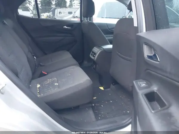 3GNAXTEV2NL134726 2022 CHEVROLET EQUINOX - Image 8