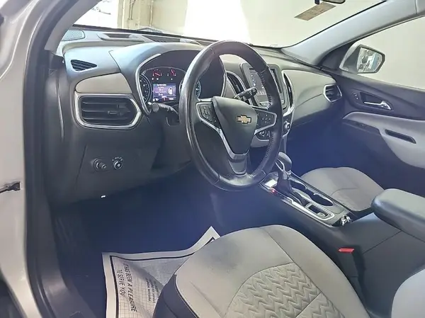 3GNAXTEV2NL143751 2022 CHEVROLET EQUINOX - Image 2