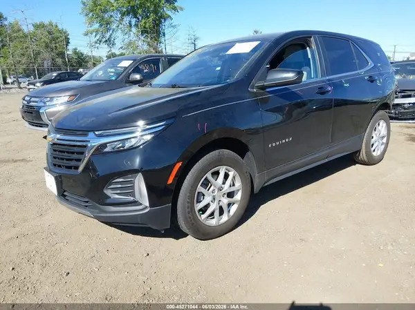 3GNAXTEV2NL175986 2022 CHEVROLET EQUINOX - Image 2