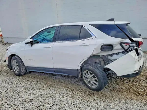 3GNAXTEV2NL176331 2022 CHEVROLET EQUINOX - Image 2