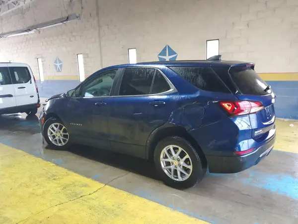 3GNAXTEV2NL176393 2022 CHEVROLET EQUINOX - Image 2
