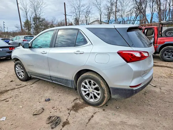3GNAXTEV3MS143309 2021 CHEVROLET EQUINOX - Image 2