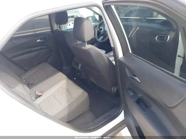 3GNAXTEV3MS160529 2021 CHEVROLET EQUINOX - Image 8