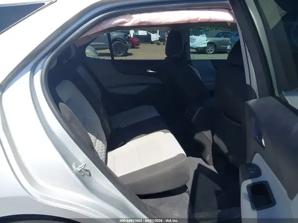 3GNAXTEV3NL135030 2022 CHEVROLET EQUINOX - Image 8