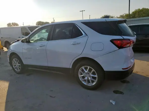 3GNAXTEV3NL137411 2022 CHEVROLET EQUINOX - Image 2