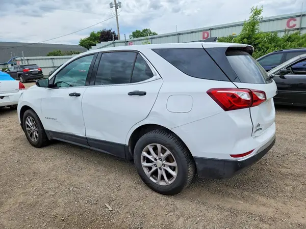 3GNAXTEV4LS504318 2020 CHEVROLET EQUINOX - Image 2