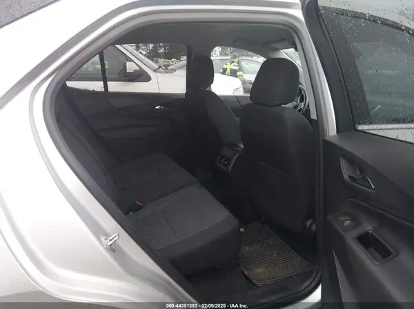 3GNAXTEV4MS160961 2021 CHEVROLET EQUINOX - Image 3