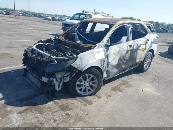3GNAXTEV4MS161818 2021 CHEVROLET EQUINOX - Image 2
