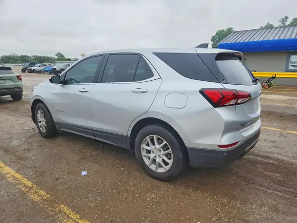 3GNAXTEV4NL139796 2022 CHEVROLET EQUINOX - Image 2