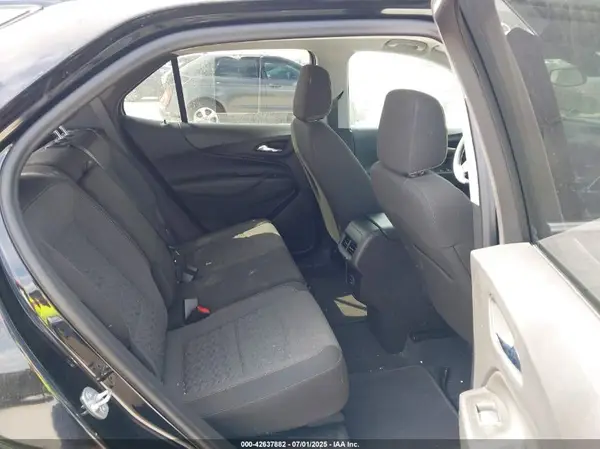 3GNAXTEV4NL142116 2022 CHEVROLET EQUINOX - Image 8