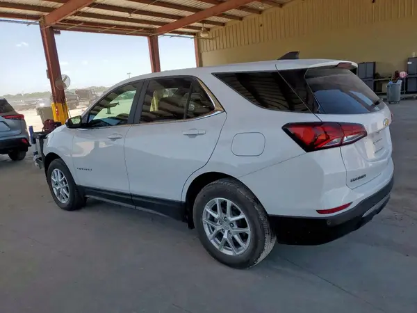 3GNAXTEV4NL180591 2022 CHEVROLET EQUINOX - Image 2