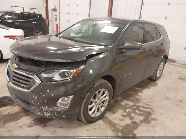 3GNAXTEV5LL250029 2020 CHEVROLET EQUINOX - Image 2