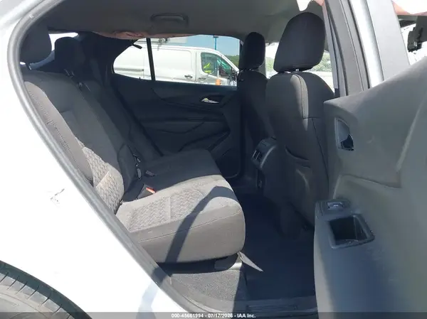 3GNAXTEV5NL134879 2022 CHEVROLET EQUINOX - Image 8