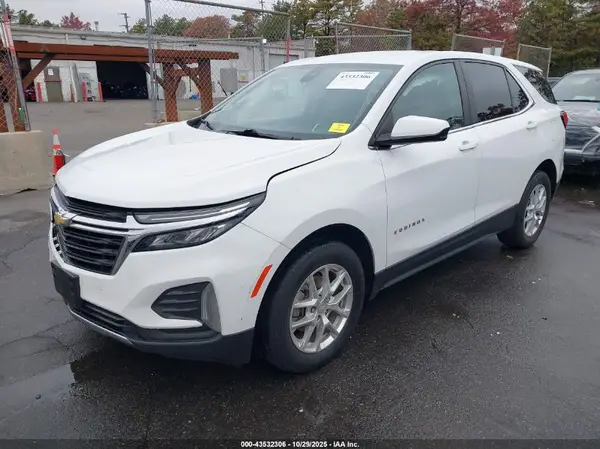 3GNAXTEV5NS105453 2022 CHEVROLET EQUINOX - Image 2