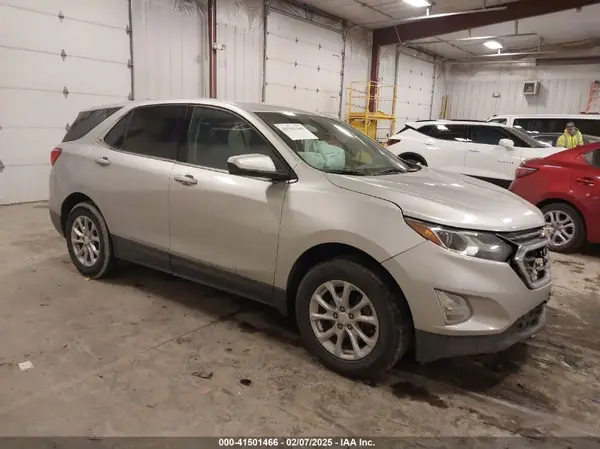 3GNAXTEV6LS583166 2020 CHEVROLET EQUINOX - Image 1