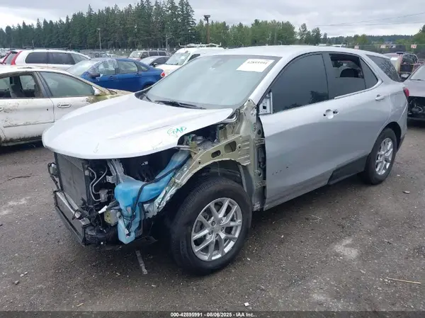 3GNAXTEV6NL157118 2022 CHEVROLET EQUINOX - Image 2