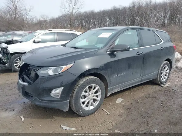 3GNAXTEV7LL265812 2020 CHEVROLET EQUINOX - Image 2