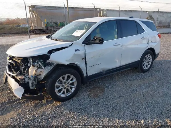 3GNAXTEV7LS720275 2020 CHEVROLET EQUINOX - Image 2