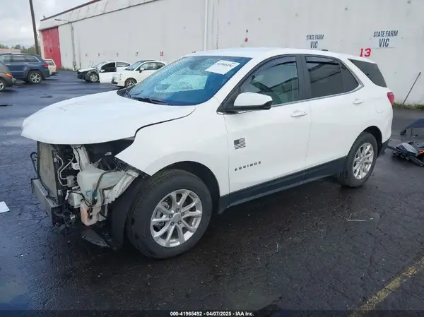 3GNAXTEV7MS137268 2021 CHEVROLET EQUINOX - Image 2