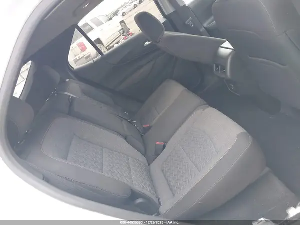 3GNAXTEV7NL134804 2022 CHEVROLET EQUINOX - Image 8