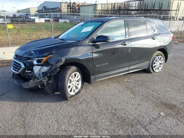 3GNAXTEV8LL328979 2020 CHEVROLET EQUINOX - Image 2