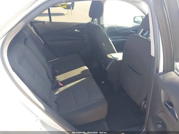 3GNAXTEV8LL331512 2020 CHEVROLET EQUINOX - Image 8