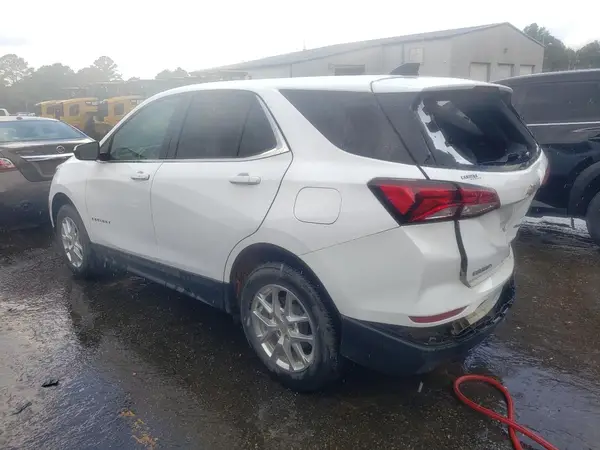 3GNAXTEV8NL160389 2022 CHEVROLET EQUINOX - Image 2