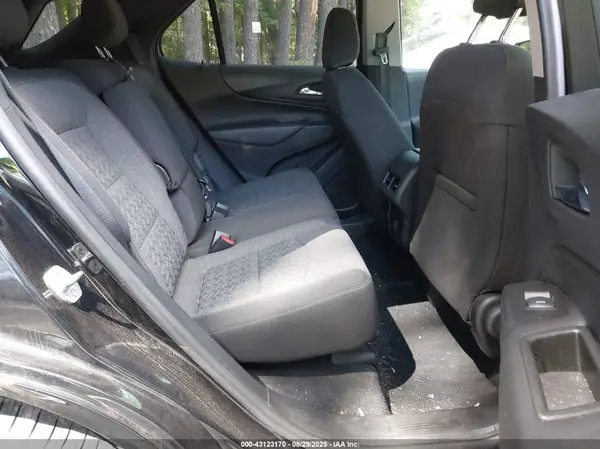 3GNAXTEV8NL171683 2022 CHEVROLET EQUINOX - Image 8