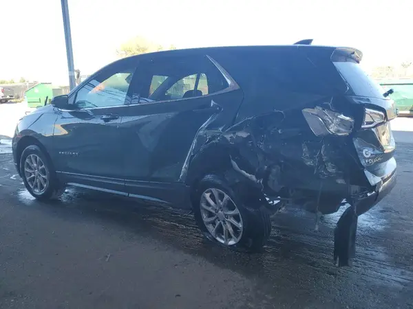3GNAXTEV9LS500698 2020 CHEVROLET EQUINOX - Image 2