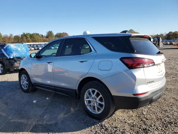 3GNAXTEV9NL134996 2022 CHEVROLET EQUINOX - Image 2