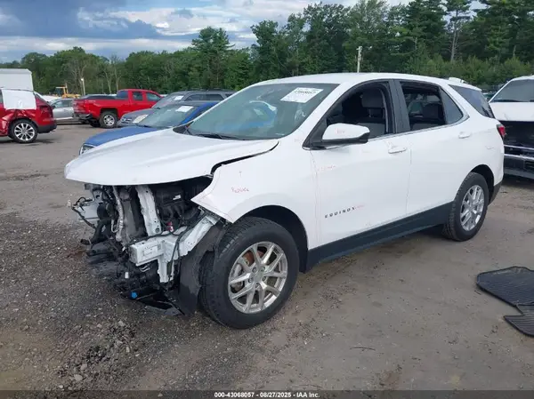 3GNAXTEV9NL171840 2022 CHEVROLET EQUINOX - Image 2