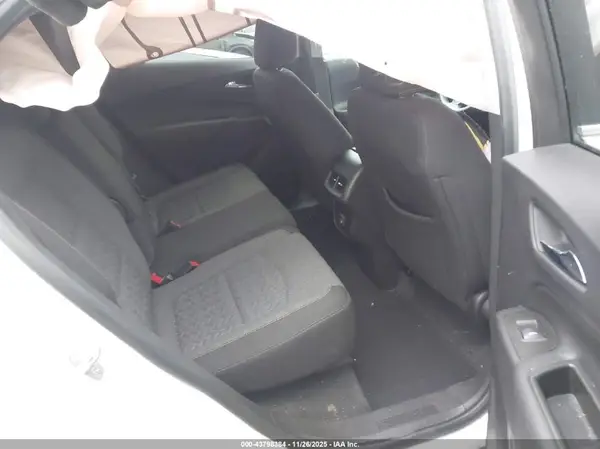 3GNAXTEVXNL134800 2022 CHEVROLET EQUINOX - Image 8