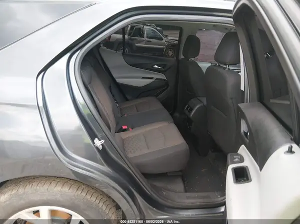 3GNAXTEX0JL299458 2018 CHEVROLET EQUINOX - Image 8