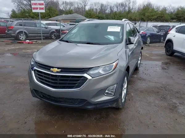 3GNAXTEX0JS618220 2018 CHEVROLET EQUINOX - Image 2