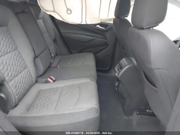 3GNAXTEX0JS618220 2018 CHEVROLET EQUINOX - Image 8