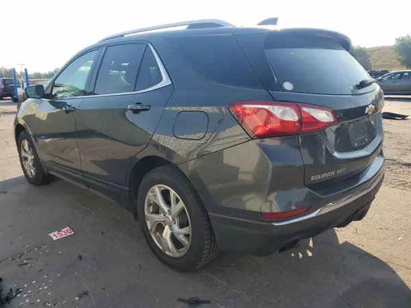 3GNAXTEX1JS561915 2018 CHEVROLET EQUINOX - Image 2