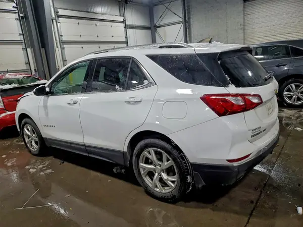 3GNAXTEX1JS644048 2018 CHEVROLET EQUINOX - Image 2